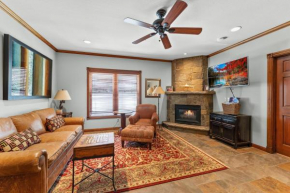 2BR Main St Condo, Walk to Ski Lift!